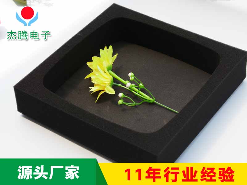 ���d�����и�79